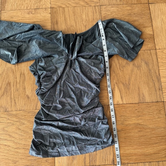 Moschino Cheap & Chic Silver Metallic Ruffle Top US 8 Ruched Flutter Sleeve - Picture 10 of 10